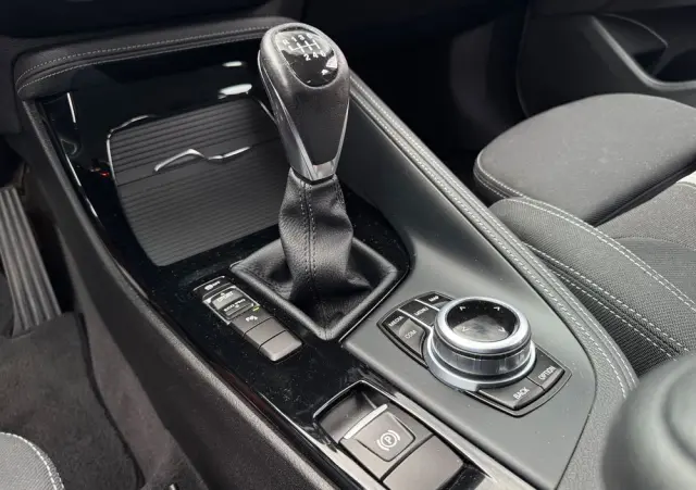 BMW X1 SDrive18d Sport Line