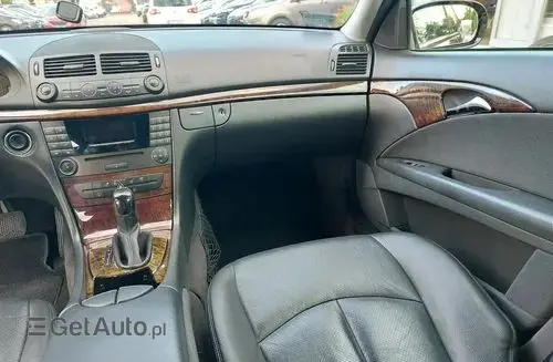 MERCEDES-BENZ Klasa E 