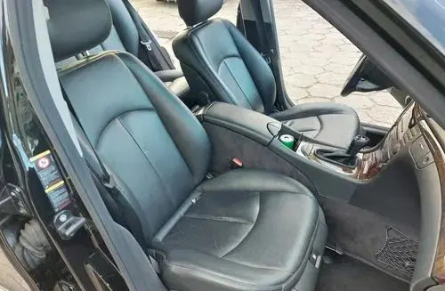 MERCEDES-BENZ Klasa E 