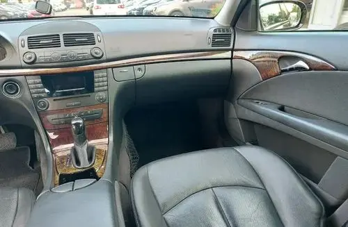 MERCEDES-BENZ Klasa E 