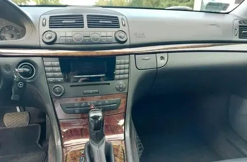 MERCEDES-BENZ Klasa E 