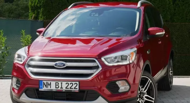 FORD Kuga 