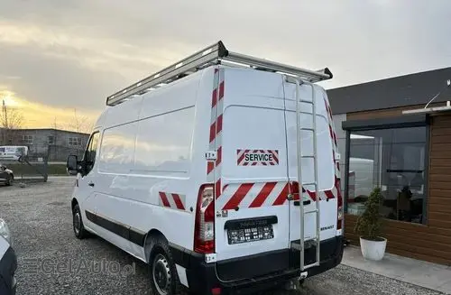 RENAULT Master 