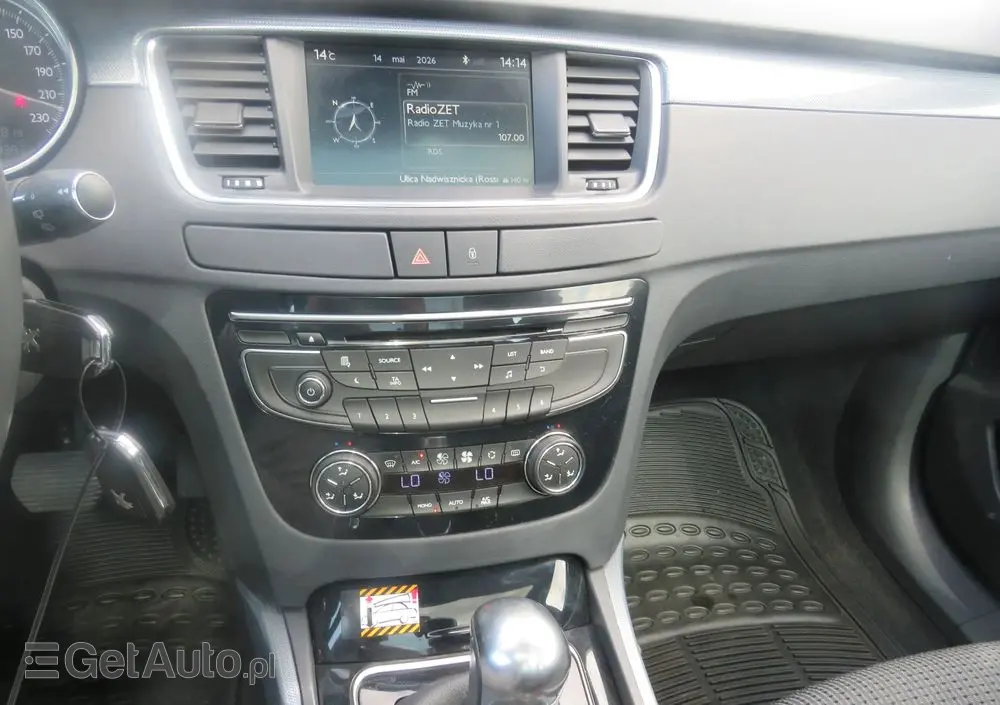 PEUGEOT 3008 E-HDi 115 ETG6 Stop&Start Active