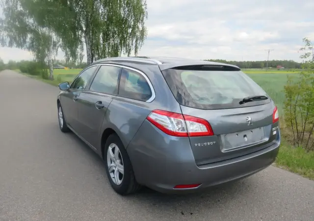 PEUGEOT 3008 E-HDi 115 ETG6 Stop&Start Active