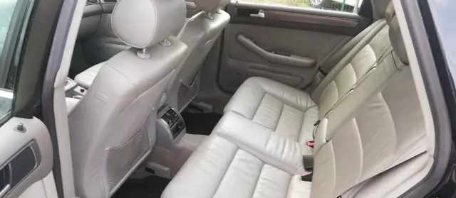 AUDI A6 2.5 TDI V6 (155 KM)