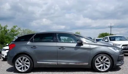 CITROEN DS5 