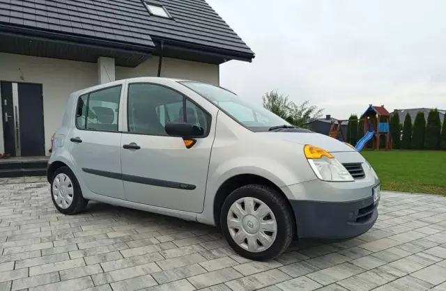 RENAULT Modus 