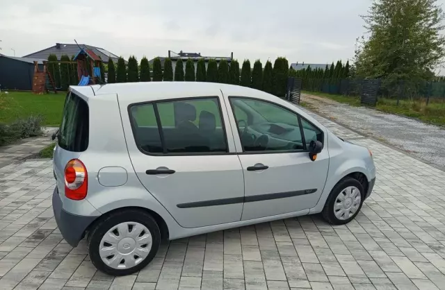 RENAULT Modus 
