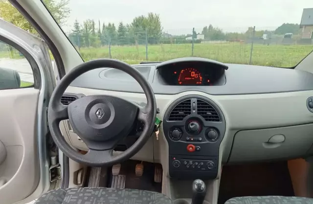 RENAULT Modus 