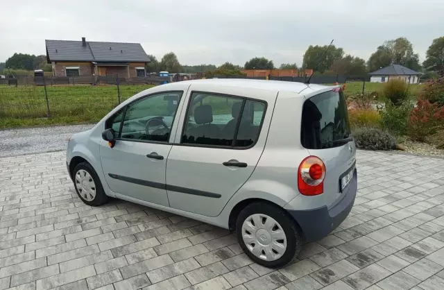 RENAULT Modus 