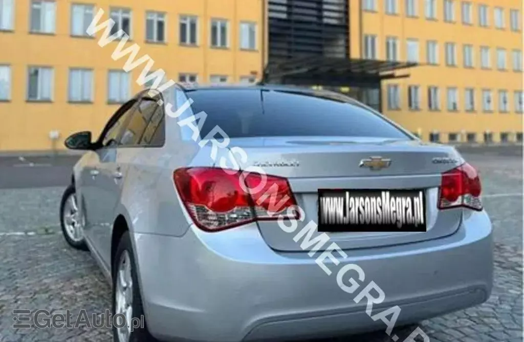 CHEVROLET Cruze 