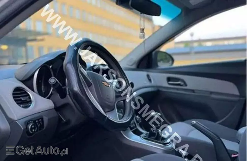 CHEVROLET Cruze 