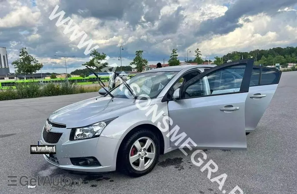 CHEVROLET Cruze 