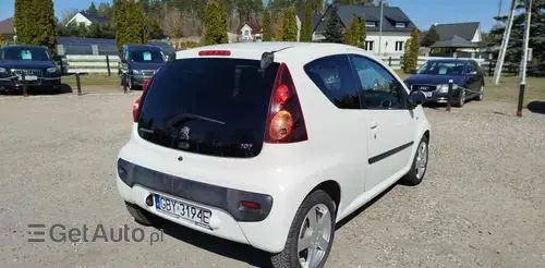 PEUGEOT 107 