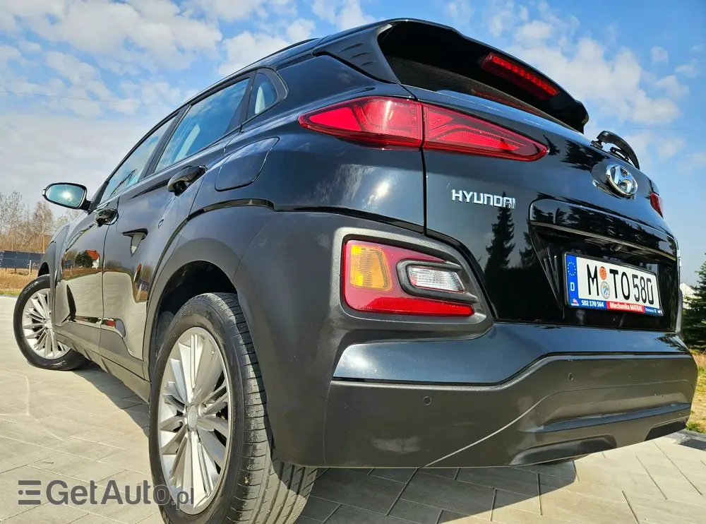 HYUNDAI Kona 1.6 T-GDI DCT 4WD Unique+