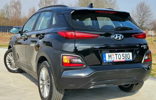 HYUNDAI Kona 1.6 T-GDI DCT 4WD Unique+