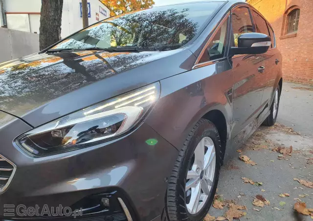 FORD S-Max 2.0 TDCi Titanium