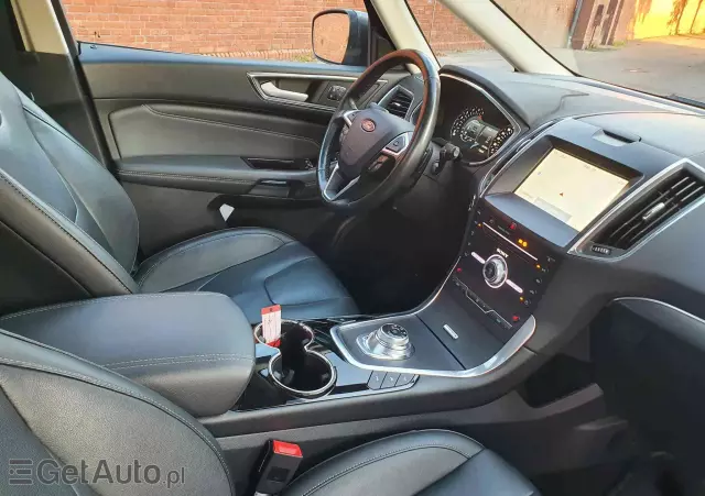 FORD S-Max 2.0 TDCi Titanium