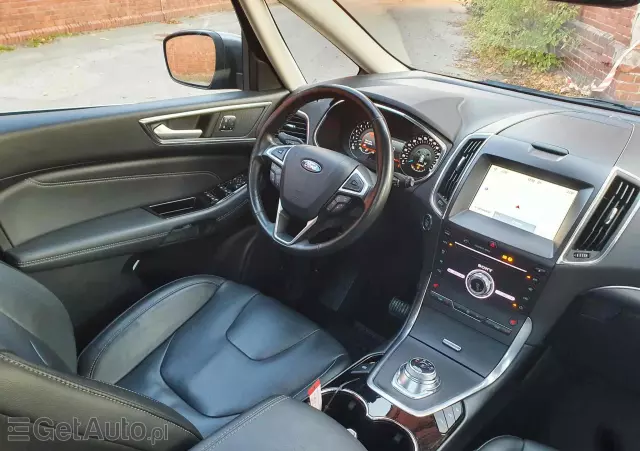 FORD S-Max 2.0 TDCi Titanium