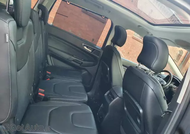 FORD S-Max 2.0 TDCi Titanium