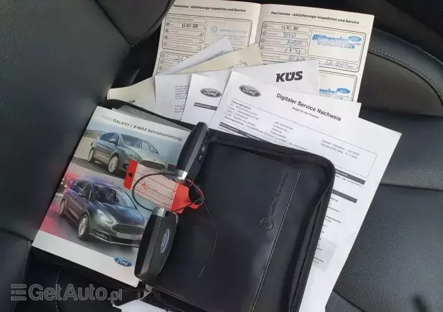 FORD S-Max 2.0 TDCi Titanium