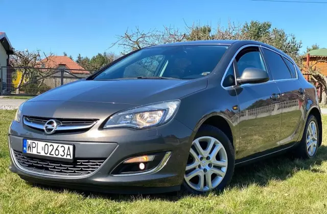 OPEL Astra 