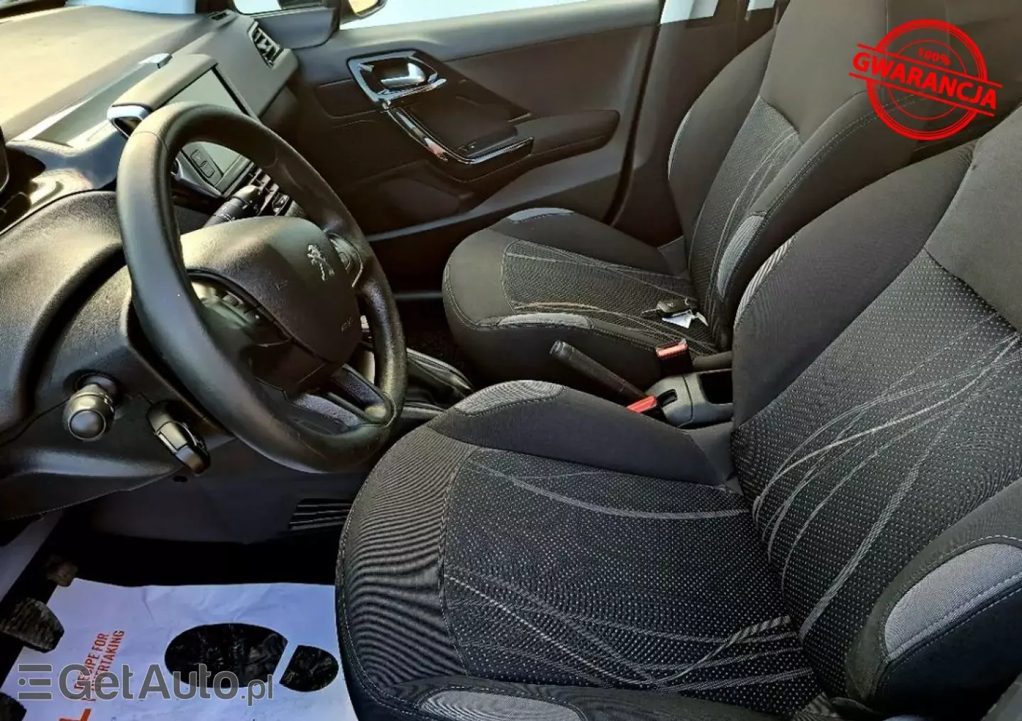 PEUGEOT 208 1.2 VTi Active Pack