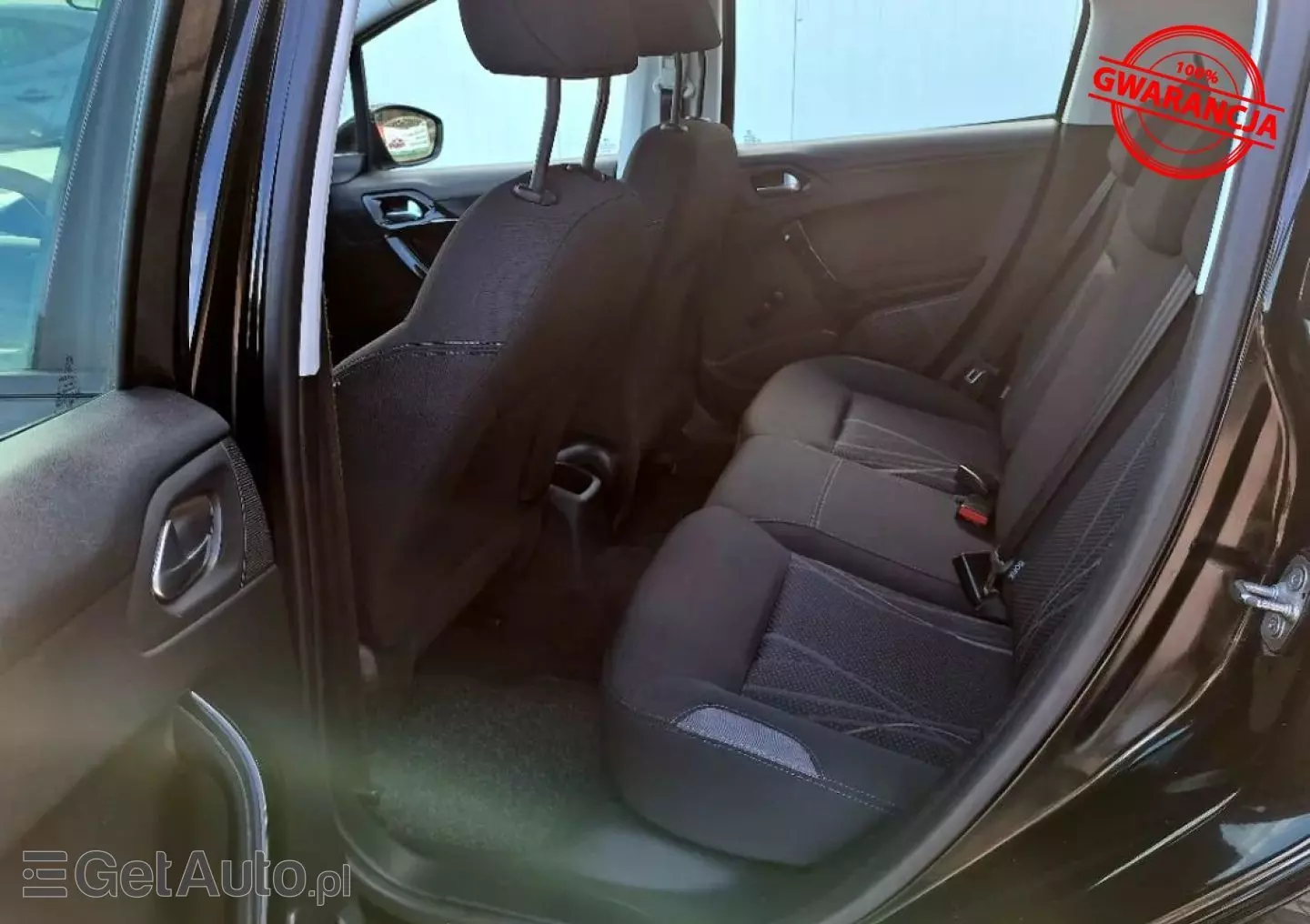 PEUGEOT 208 1.2 VTi Active Pack