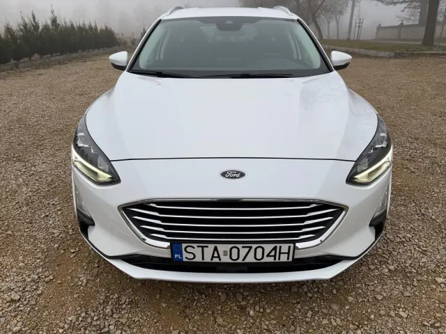 FORD Focus Titanium Business