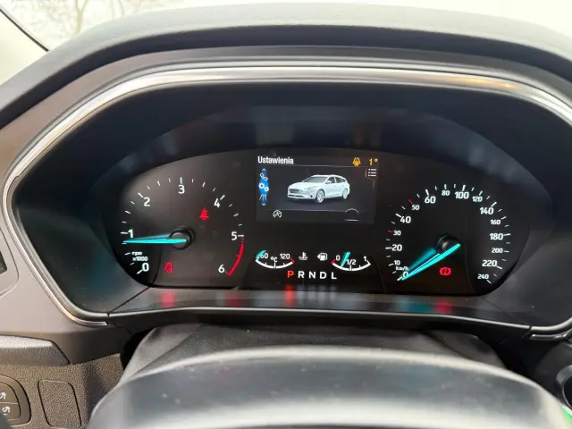 FORD Focus Titanium Business