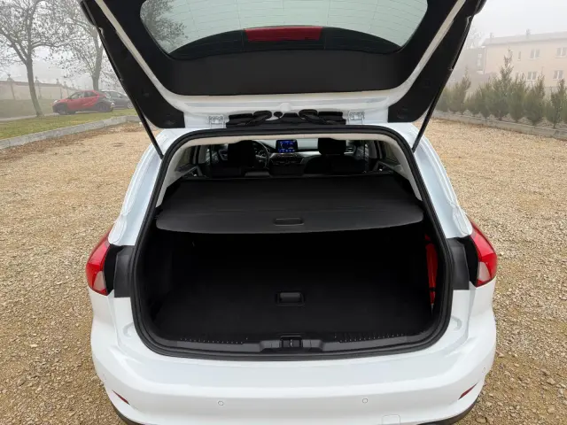 FORD Focus Titanium Business