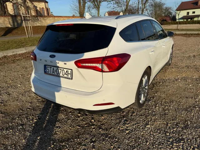 FORD Focus Titanium Business