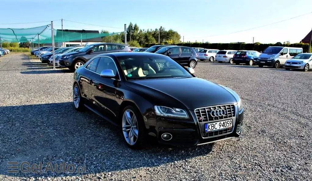 AUDI S5 