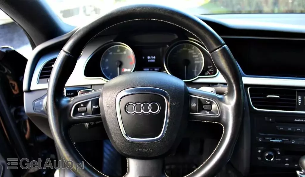 AUDI S5 