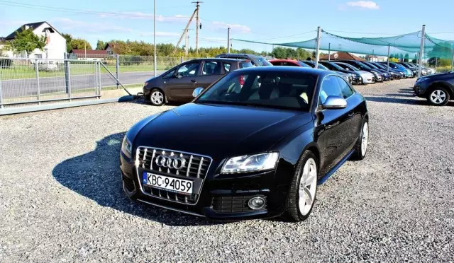 AUDI S5 