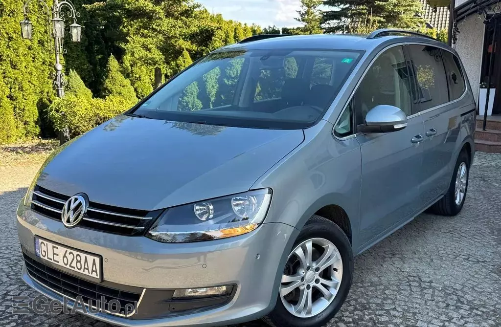 VOLKSWAGEN Sharan 