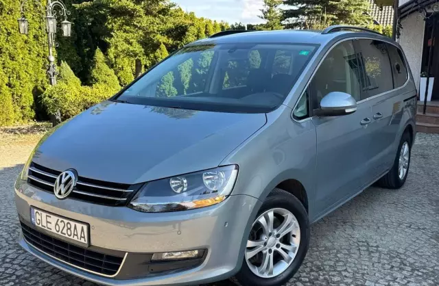 VOLKSWAGEN Sharan 