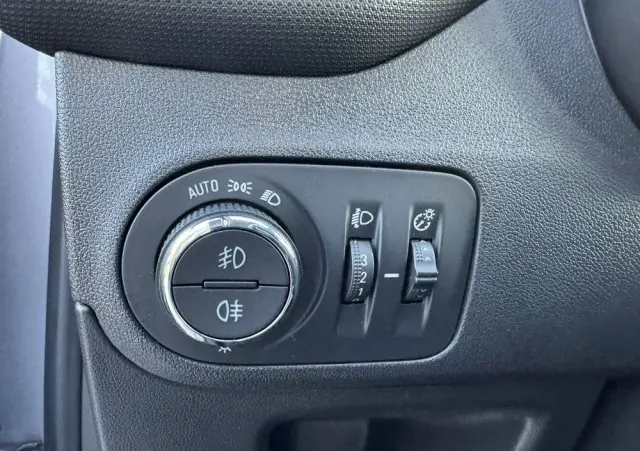 OPEL Crossland 1.5 Diesel Business Edition