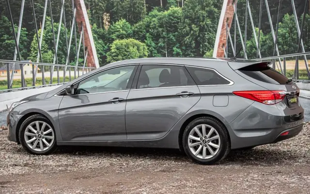 HYUNDAI I40 1.7 CRDi Comfort DCT
