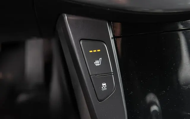 HYUNDAI I40 1.7 CRDi Comfort DCT