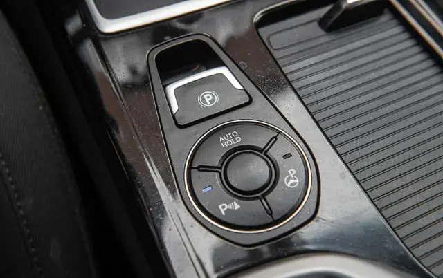 HYUNDAI I40 1.7 CRDi Comfort DCT