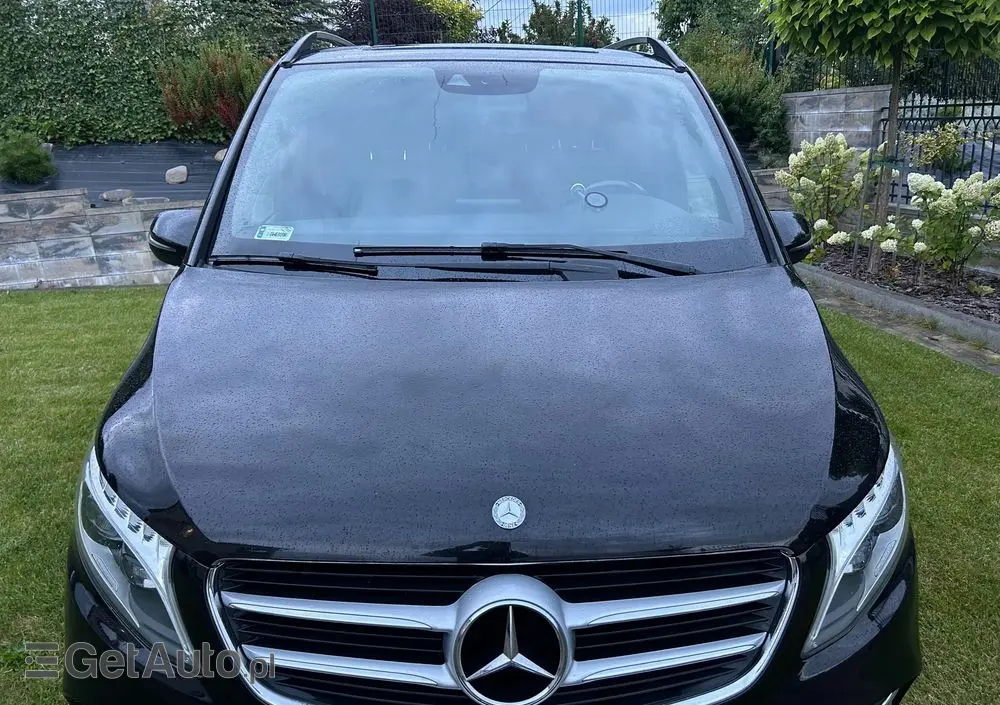 MERCEDES-BENZ Klasa V 220 d 4-Matic 7G-Tronic