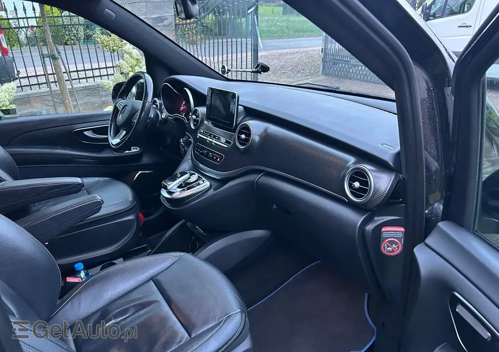 MERCEDES-BENZ Klasa V 220 d 4-Matic 7G-Tronic