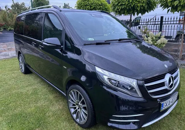 MERCEDES-BENZ Klasa V 220 d 4-Matic 7G-Tronic