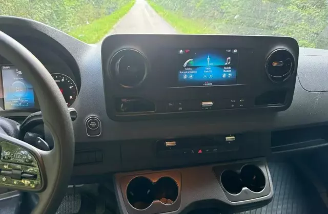 MERCEDES-BENZ Sprinter 