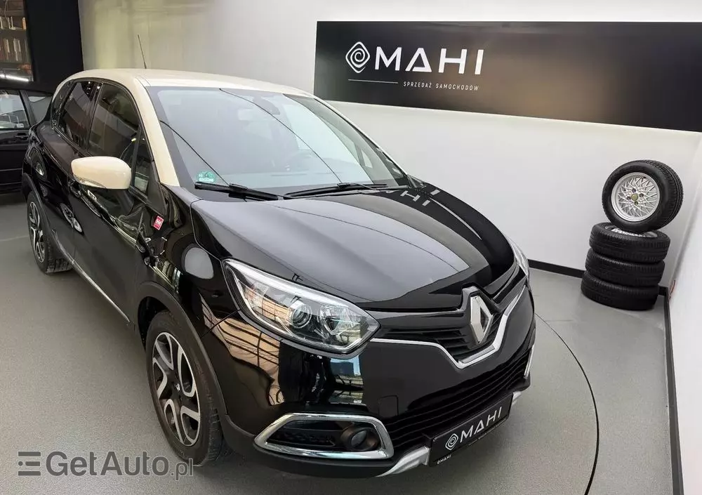RENAULT Captur 1.2 TCe Helly Hansen EDC