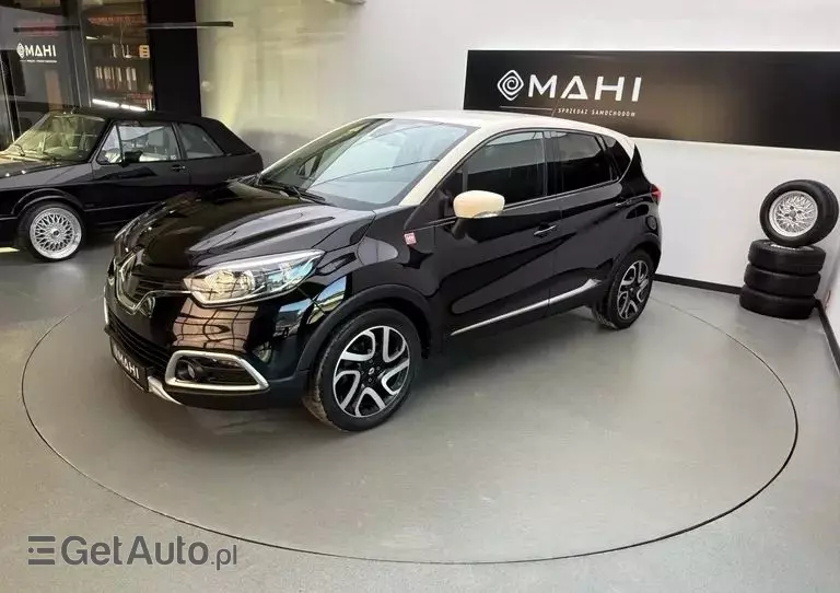 RENAULT Captur 1.2 TCe Helly Hansen EDC