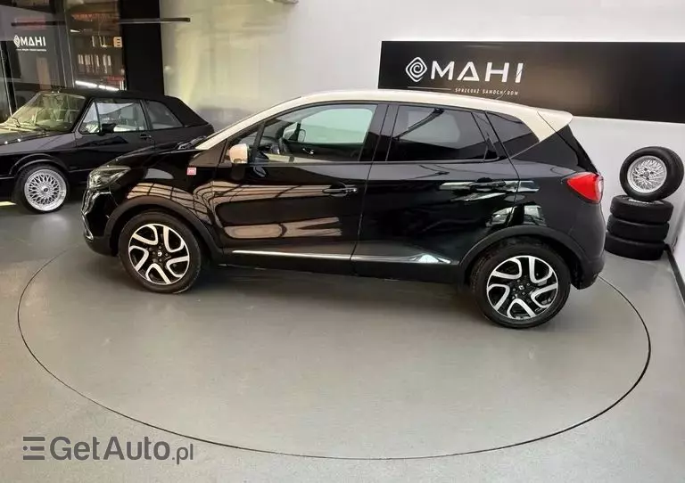 RENAULT Captur 1.2 TCe Helly Hansen EDC