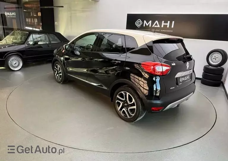 RENAULT Captur 1.2 TCe Helly Hansen EDC